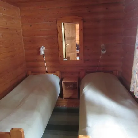 Haapasaaren Lomakyla 3*