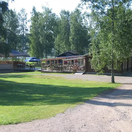 Resort Haapasaaren Lomakyla 3*